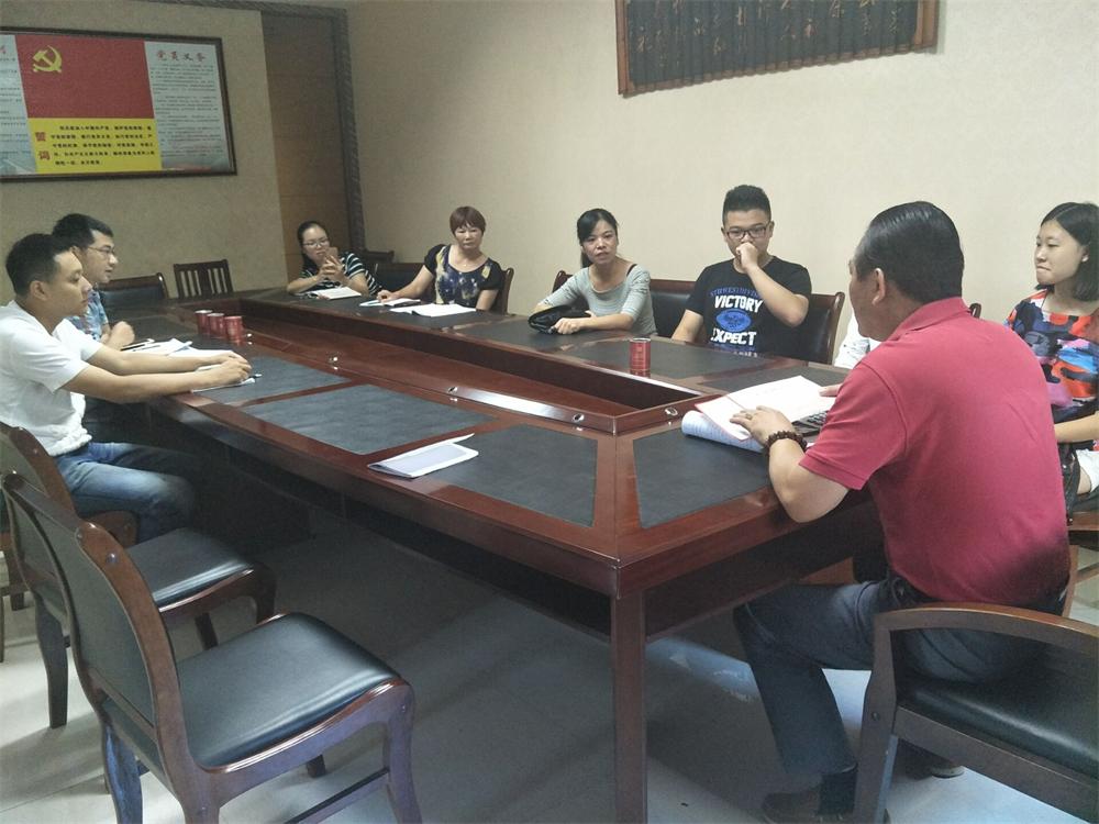 福建易順建筑工程有限公司2017年第一屆：“金秋助學(xué)，學(xué)子圓夢(mèng)，誠信你我，感恩社會(huì)”