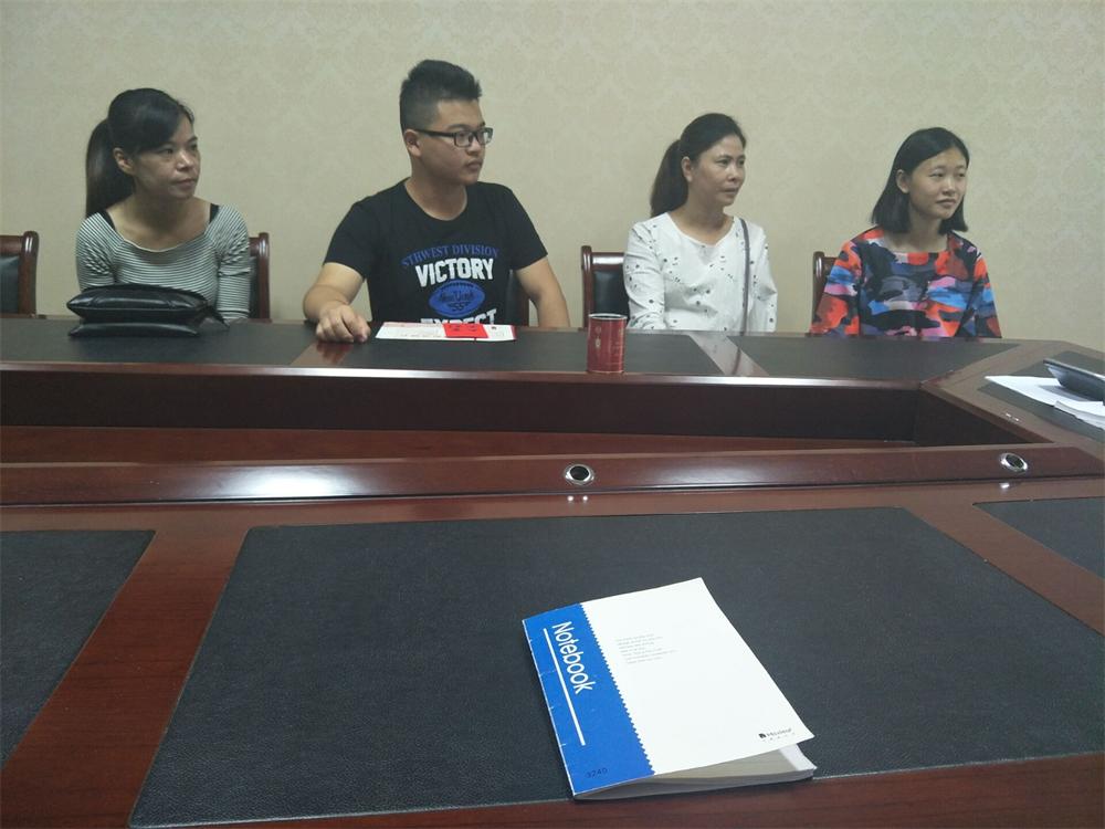 福建易順建筑工程有限公司2017年第一屆：“金秋助學(xué)，學(xué)子圓夢(mèng)，誠信你我，感恩社會(huì)”