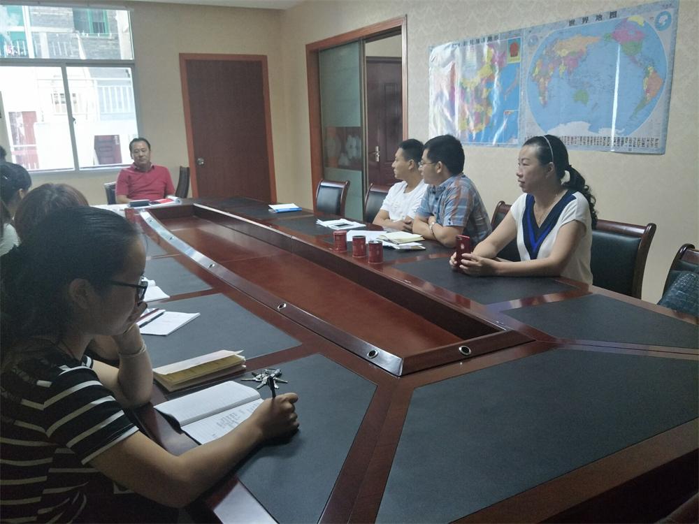 福建易順建筑工程有限公司2017年第一屆：“金秋助學(xué)，學(xué)子圓夢(mèng)，誠信你我，感恩社會(huì)”