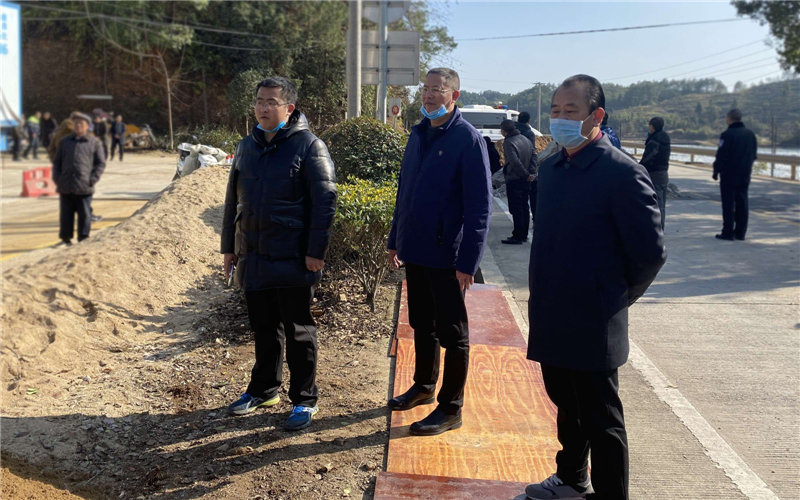 同舟共濟 心手相連