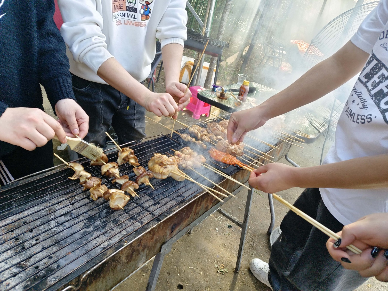 “攜手奮進新征程,巾幗建工新時代”易順建工集團舉行三八婦女節慶祝大會