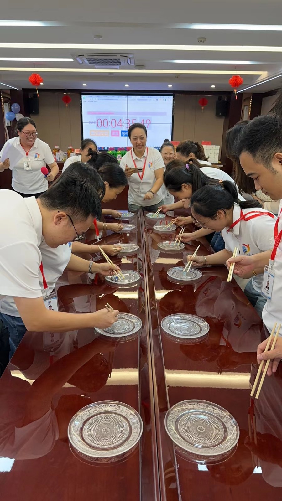 “易聚中秋團圓意,順啟事業新篇章”易順建工集團2024年中秋活動圓滿舉行