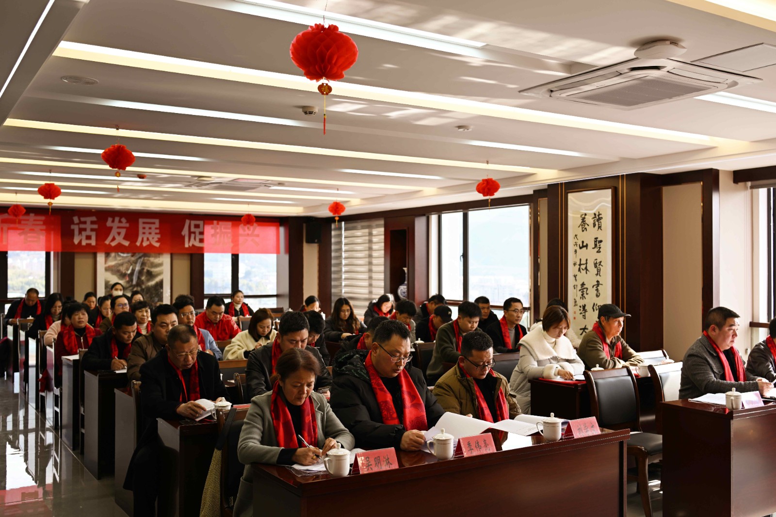 喜報!易順建工集團有限公司李易順董事長連任松源街道商會第二屆會長